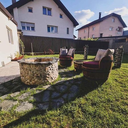 Sweet Home Tuzla Luaran gambar